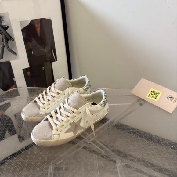 Golden Goose - Picture 9 of 9